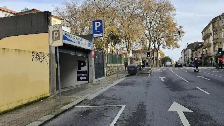 Апартаменты Downtown Porto With Parking Next To Subway Экстерьер фото